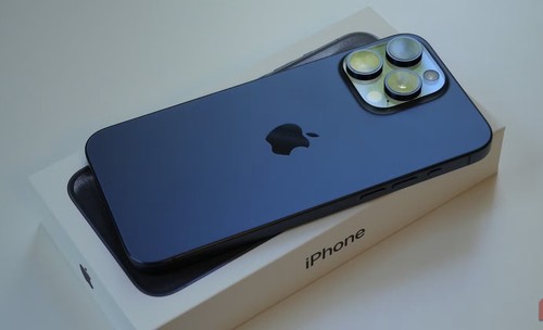 Iphone pro max - 15, tok